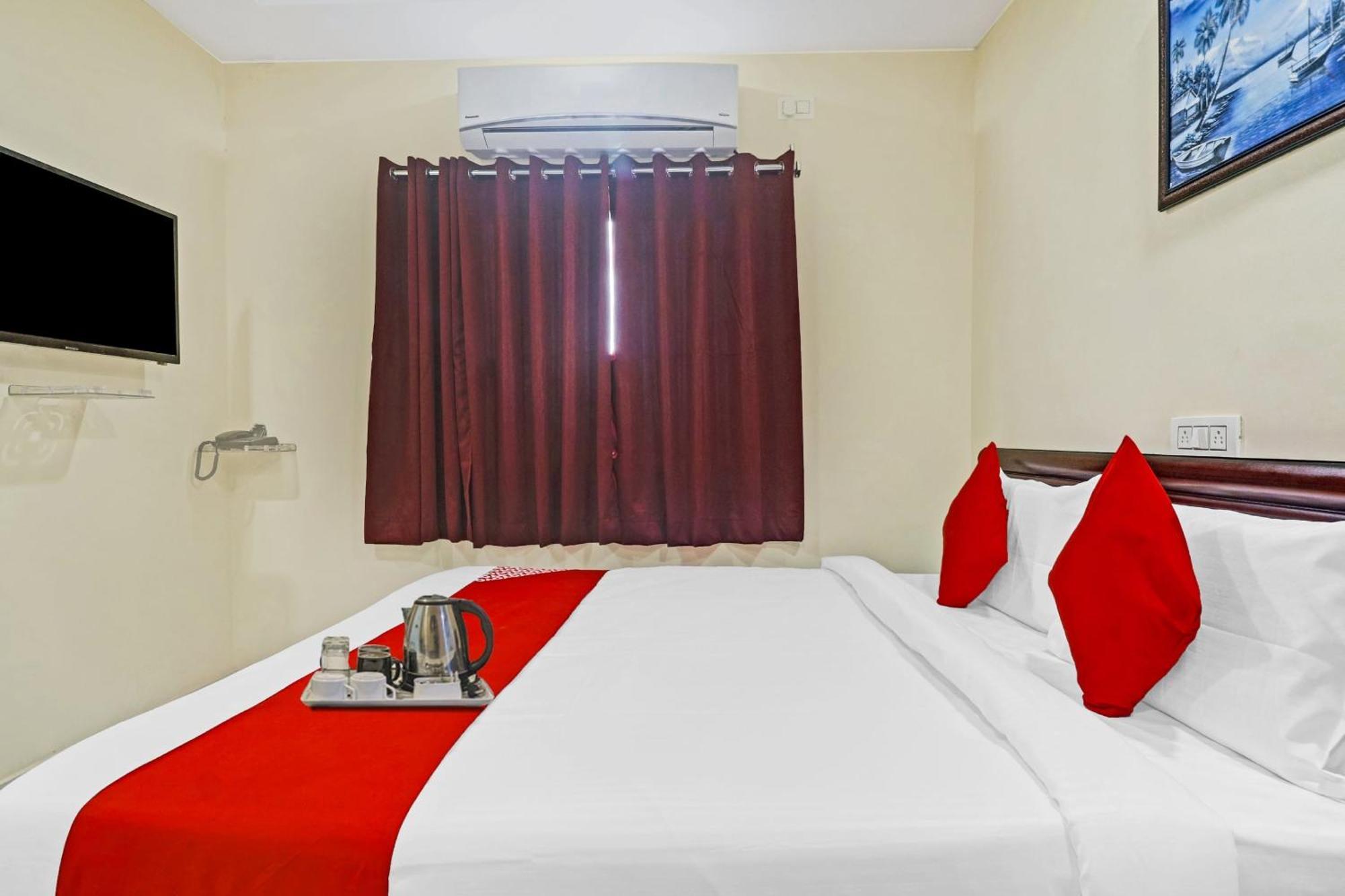 Super Hotel O Qualia Pride Financial District Gachibowli Bagian luar foto
